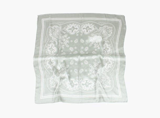 MANZINI Myk Bandana 70 x 70 cm Lys grønn 81 