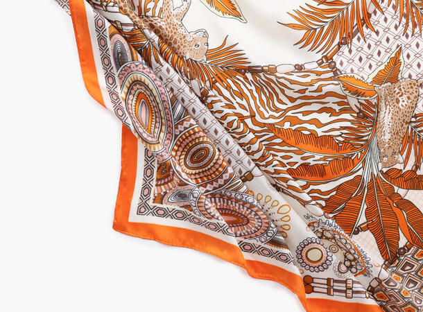 MANZINI Satengskjerf med Mønster Orange 