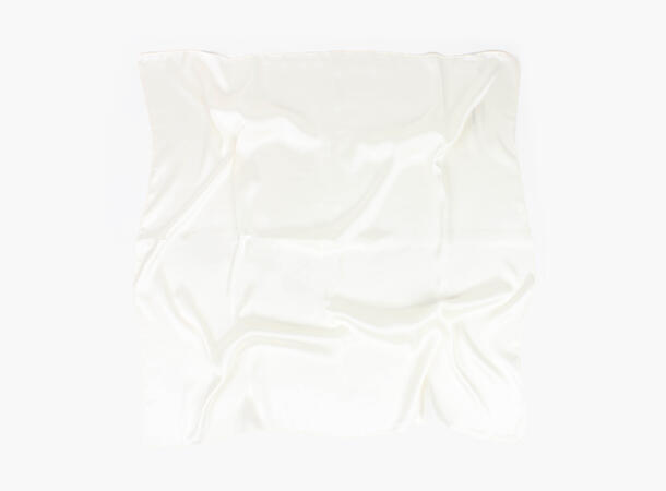 MANZINI Ensfarget Skjerf 70 x 70 cm Hvit 01 