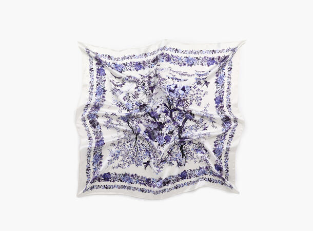 MANZINI Satengskjerf med Mønster Marine blå 79 