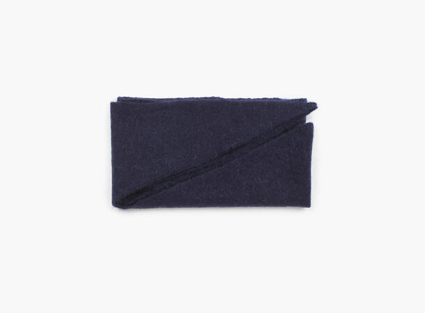 NOHR Gabriella Wool Mohair Triangle Marine blå 79 