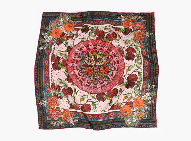 NOHR Line Silkeskjerf 65 x 65 cm Cerisse 58 