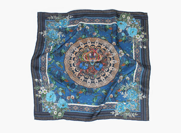NOHR Line Silkeskjerf 65 x 65 cm Marine blå 79 