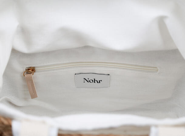 NOHR Maddie Stråveske Hvit 01 