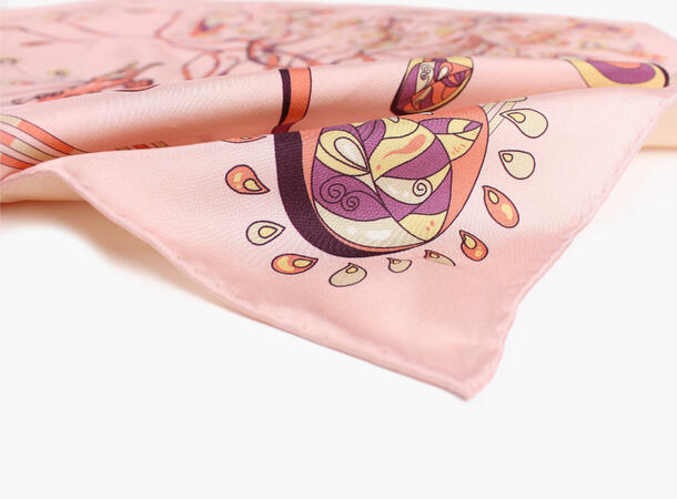 NOHR Sonja Silkeskjerf 65 x 65 cm Rosa 55 