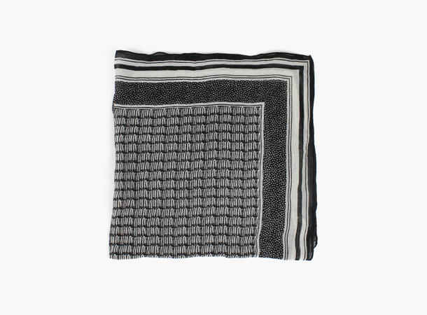 MONTECRISTO Tonje Ullskjerf 90 x 90 cm 