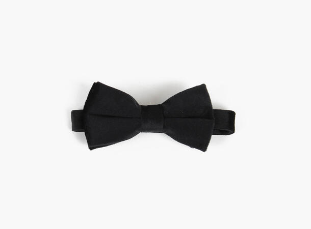 Montecristo Velvet bowtie in box 09 Black 