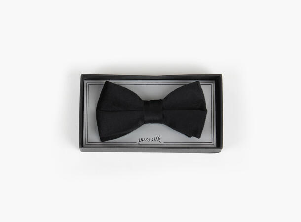 Montecristo Velvet bowtie in box 09 Black 