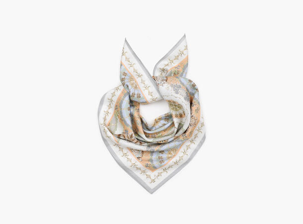 NOHR Molly Silkeskjerf 65 x 65 cm Offwhite 11 