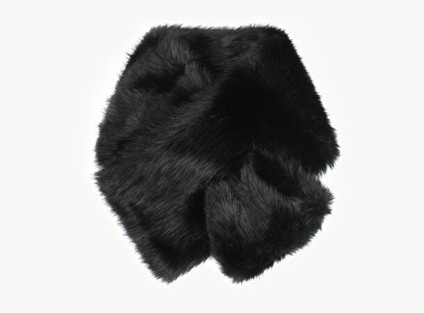 NOHR Angela Skjerf i Fuskepels Sort 09 