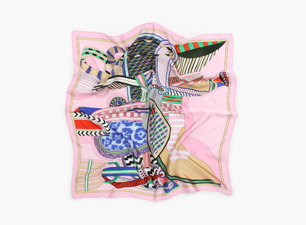 MANZINI Satengskjerf med Mønster Rosa 55 