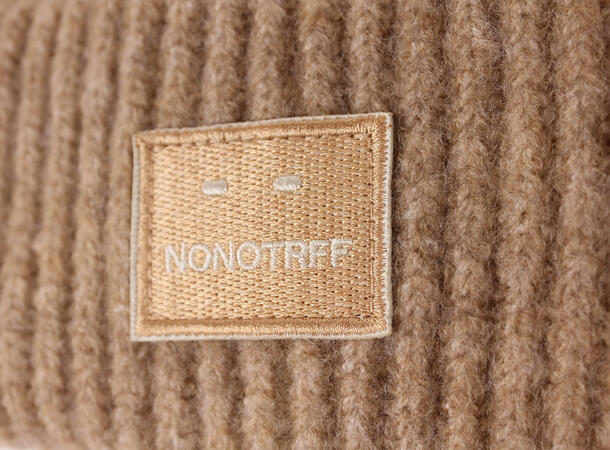 MANZINI Klassisk Lue i Rib Lys brun 18 