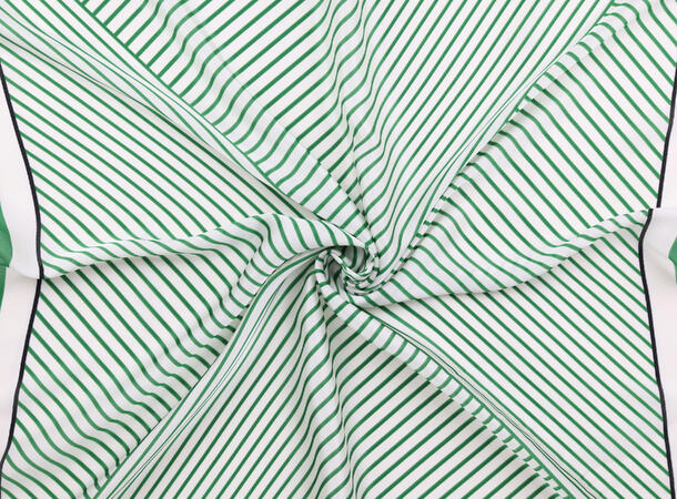 MANZINI Satengskjerf med Striper Grønn 85 