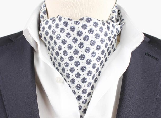 Montecristo 100% silk printed silk Ascot Hvit 01 