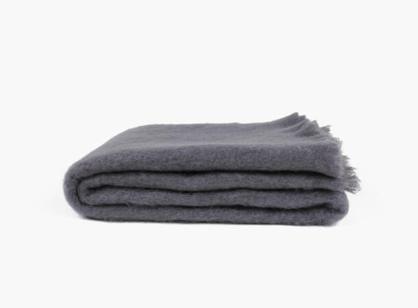 NOHR Sophia Fluffy Mohair Pledd 07 Dark grey 