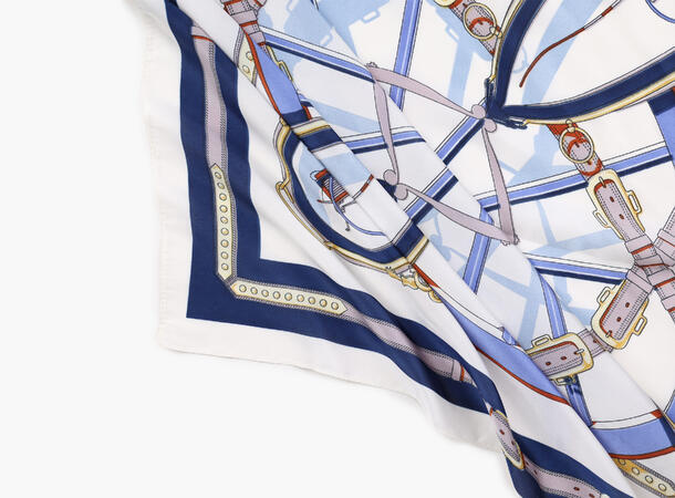 MANZINI Maritimt Satengskjerf Marine blå 79 