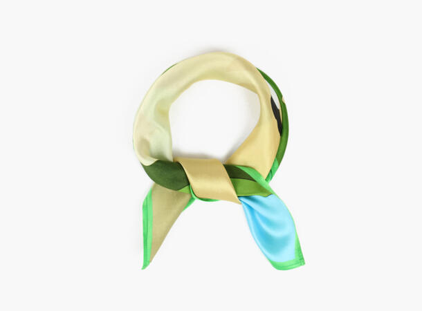 MONTECRISTO 100% Silksatin scarf 50x50 85 Green 