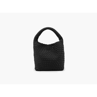 NOHR Annabel Neoprene Bucket Bag Small Sort 09
