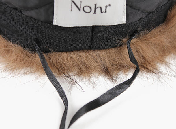 NOHR Carla Lue i Fuskepels Brun 19 