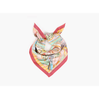 NOHR Kristina Silkeskjerf 65 x 65 cm Rosa 55