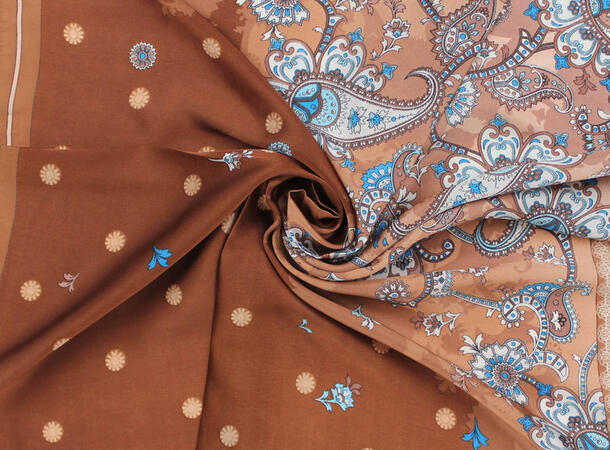 MANZINI Paisley Skjerf 70 x 70 cm Lys brun 18 