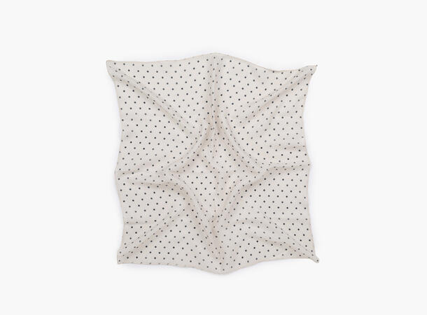MANZINI Skjerf med Polkadot 55x55 cm Sand 13 