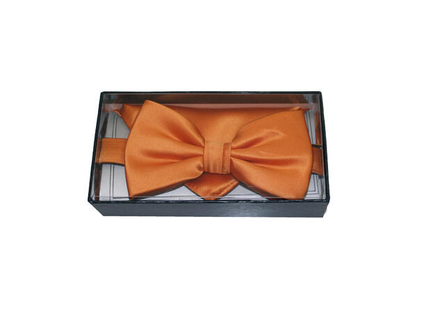 MANZINI Bowtie Flat End w/Handky 
